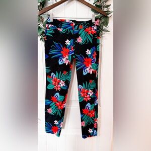 ▪️4/$25- Old Navy Tropical Print‎ Pixie Pants